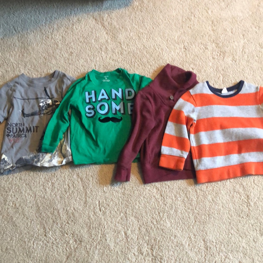 Lot 3T shirts Gap, Old Navy, Carter’s